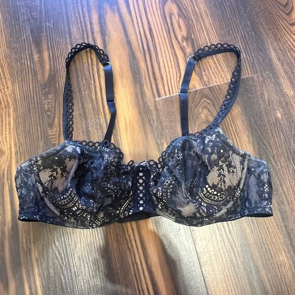 Victoria’s Secret Dream Angels Push Up without Padding Underwire Bra Size 38C - Picture 1 of 10